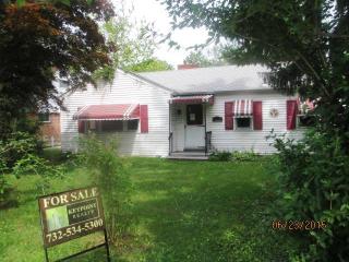 2959 Quakerbridge Rd, Trenton NJ  08619-1651 exterior