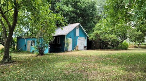 36445 Trilby Rd, Dade City, FL 33523-6548