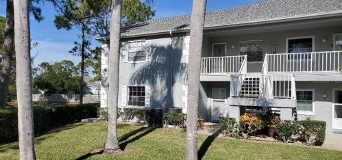 12041 Hoosier Ct, Port Richey, FL 34667-3140