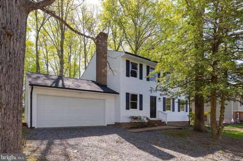 334 Albany St, Fredericksburg VA  22407-6304 exterior