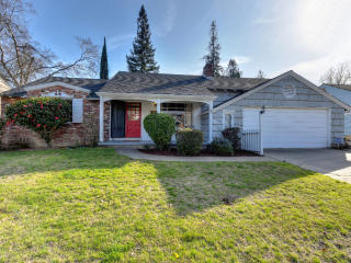 4544 Laurelwood Way, Sacramento, CA 95864-0880