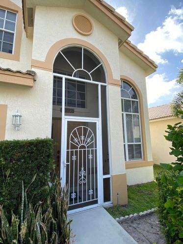 7646 Colony Palm Dr, Boynton Beach, FL 33436-1312