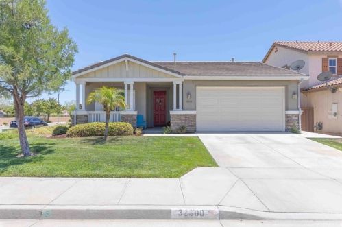 32600 San Clemente, Lake Elsinore CA  92530-0477 exterior