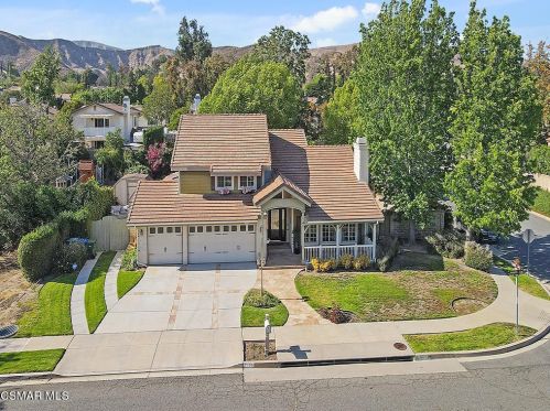 3185 Avenida Simi, Simi Valley, CA 93063-1503