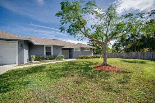 1254 Palmetto Rd, West Palm Beach, FL 33417-5824