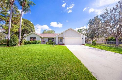 4561 Gray Ct, Fort Pierce, FL 34953-6874