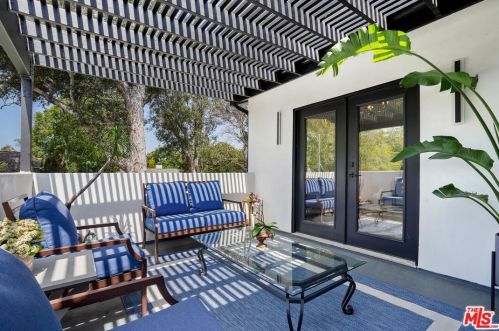 4552 Ethel Ave, North Hollywood CA  91605-4703 exterior