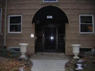 506 31st Ave, Omaha NE  68105-1402 exterior