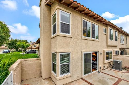 3 Regato, Trabuco Canyon CA  92688-3002 exterior