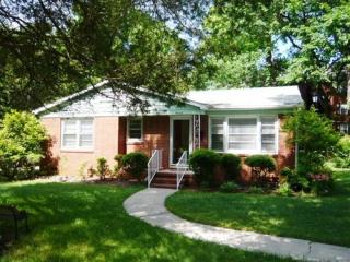 4800 Bethany Pl, Charlotte, NC 28212-5513