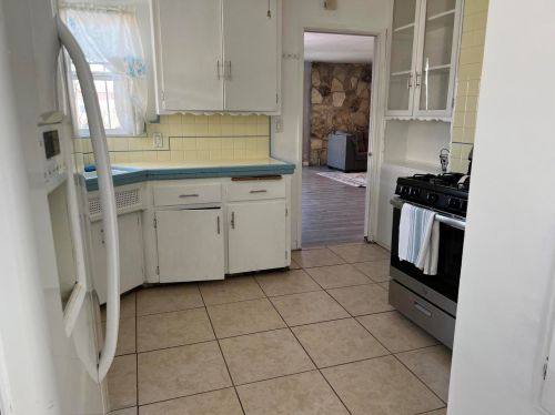 4916 Brompton Ave, Bell CA  90201-3729 exterior