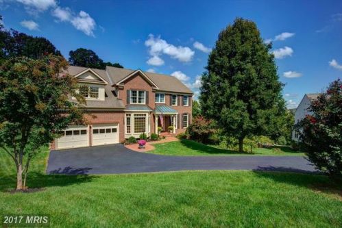 609 Beauregard Dr, Leesburg, VA 20175-5608