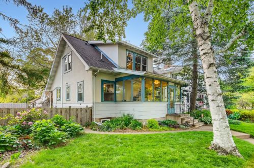 1287 Avon St, Saint Paul, MN 55117-4003