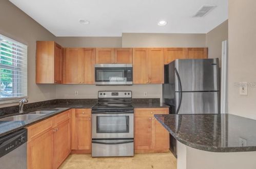 5432 Michigan St, Orlando, FL 32812-5364