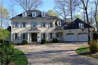1101 Dover Rd, Greensboro, NC 27408-7313