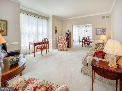 1104 Blackmore Ct, Prospectville, PA 19002-1820