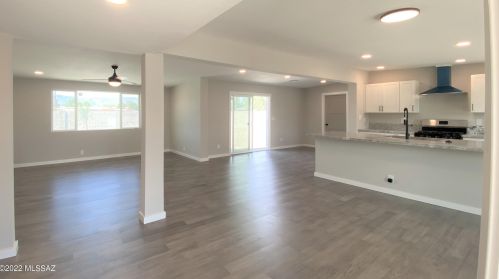 9651 Creek St, Tucson AZ  85730-1451 exterior