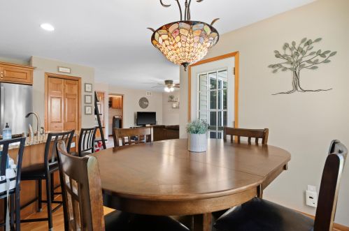 1158 101 St, Kenosha WI 53158-4034 exterior