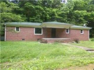 653 Defeated Creek Rd, Fairfield, TN 37033-4916