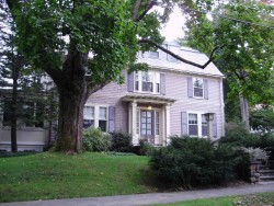 7 Ashmont Rd, Newton, MA 02468-1202