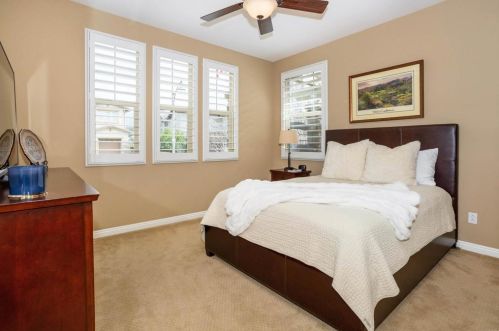 7031 Sitio Corazon, Carlsbad CA  92009-2038 exterior