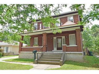 1615 Robinson Cir, Cincinnati, OH 45223-1511