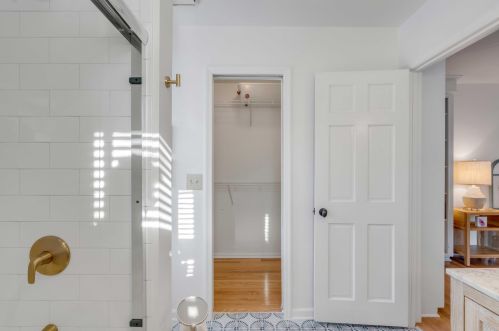 2201 Palm Blvd, Isle Of Palms SC  29451-2349 exterior