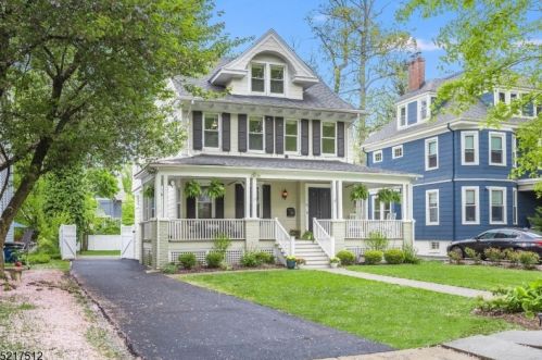 10 Hamilton Rd, Glen Ridge, NJ 07028-1109