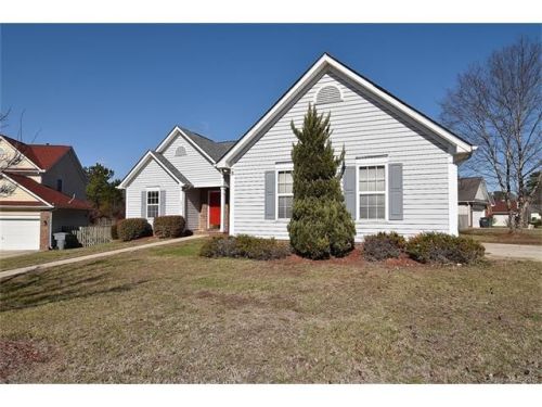 8815 Willow Crest Dr, Charlotte, NC 28214-7118