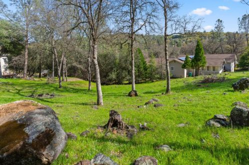 13688 Sun Forest Dr, Lake Wildwood CA  95946-9123 exterior