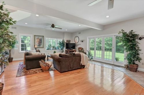 91 Corbett Rd, Montgomery NY  12549-2022 exterior