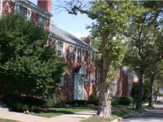 1368 Elbur Ave, Cleveland OH  44107-2729 exterior