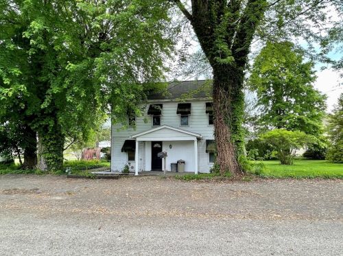 24 Cottage Ave, Grays Landing, PA 15461-1618