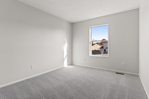 454 Grandlin Park Dr, Blacklick OH  43004-9118 exterior
