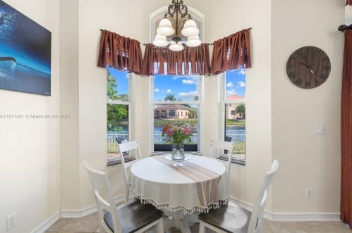 13119 29 St, Hollywood FL  33027-3837 exterior