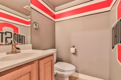 2487 Thistle Rd, Macungie PA  18062-8488 exterior