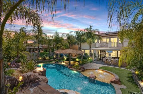 39114 Trail Creek Ln, Temecula CA  92591-7290 exterior