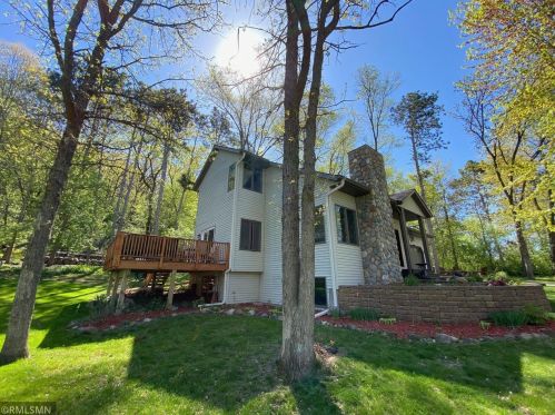 120 Meadow Dr, Hudson WI  54016-1100 exterior