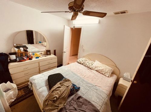 2471 Princess Carol Ct, Orlando FL  32807-8523 exterior