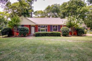 330 Blue Hills Dr, Nashville, TN 37214-3043