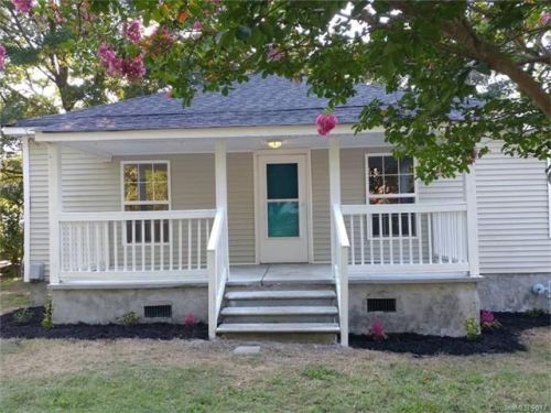 204 Frances St, Lake Wylie, SC 29710-1319