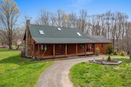 33 Bull Hill Rd, Colchester, CT 06415-2601
