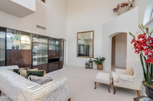 7051 Canebrake Dr, Tucson, AZ 85743-5114