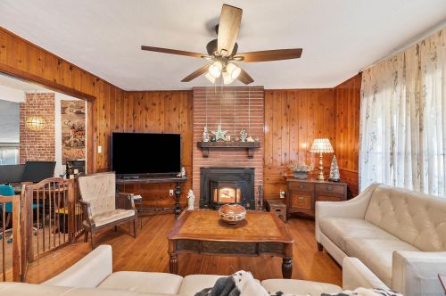 8748 Los Coches Rd, Lakeside CA  92040-5151 exterior