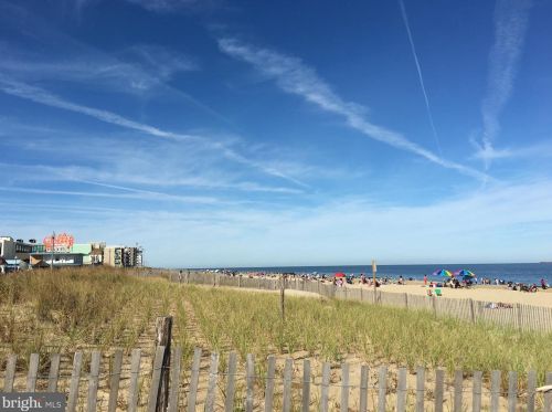 22 Amberwood Way, Lewes DE  19958-9468 exterior