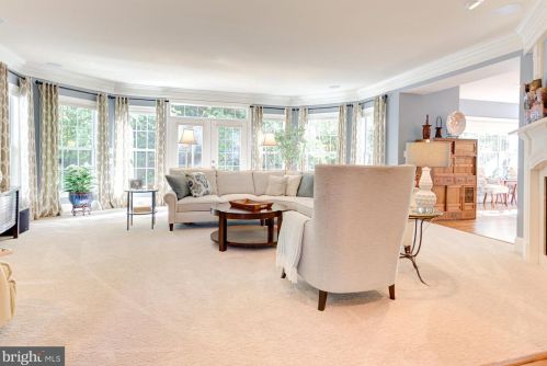 20500 Stone Fox Ct, Leesburg VA 20175-7223 exterior