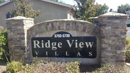 3703 Bullard Ave, Fresno, CA 93711-6537
