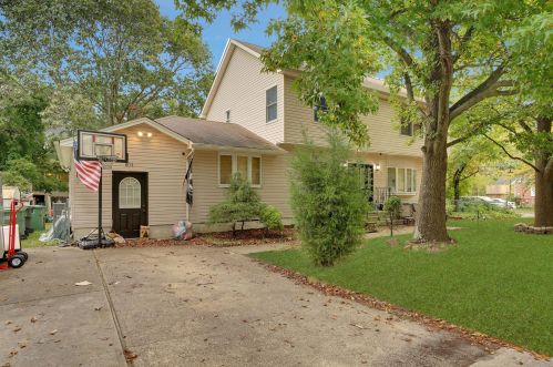 801 Central Ave, Lakewood, NJ 08701-3011
