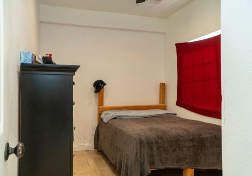 5836 Stretch Dr, Riverbank CA  95367-3110 exterior