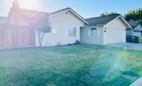 8678 Cameo Way, Hilmar, CA 95324-9015
